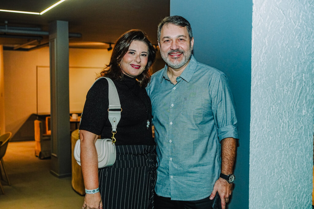 Elane E Andre Parente