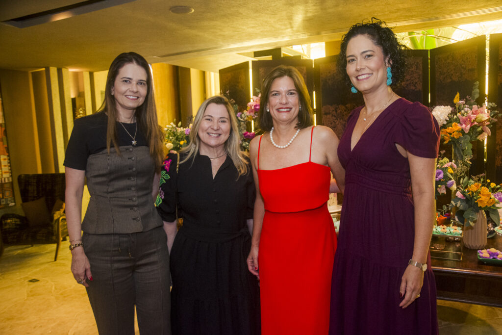 Elisa Barreira, Sandra Feitosa, Luciana Bezerra E Silvia Barreto