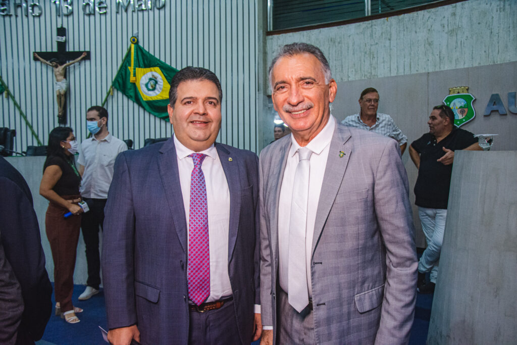 Felipe Mota E Artur Bruno