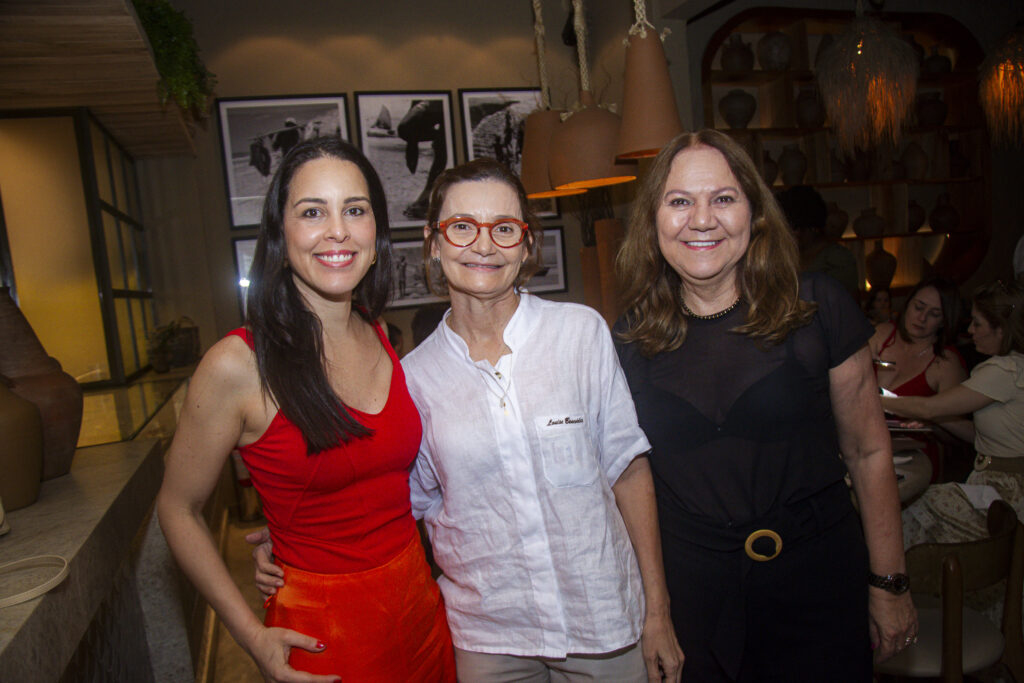 Fernanda Gomes, Louise Benevides E Selene Penaforte