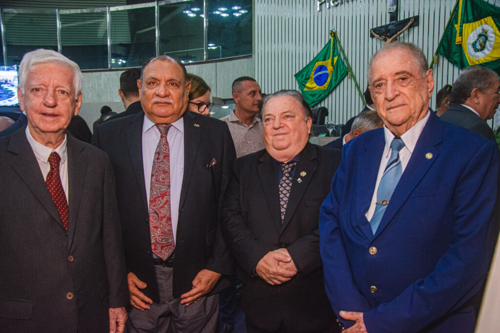 Fernando Dallolio, Hugo Paredes, Adriano Dallolio E Cesar Ary