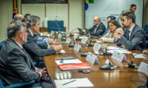 Haddad Pimenta Eduardo Leite.governador Do Rs Projeta Perda De Arrecadação De R$ 5 Bi A R$ 10 Bi Foto Ministério Da Fazenda