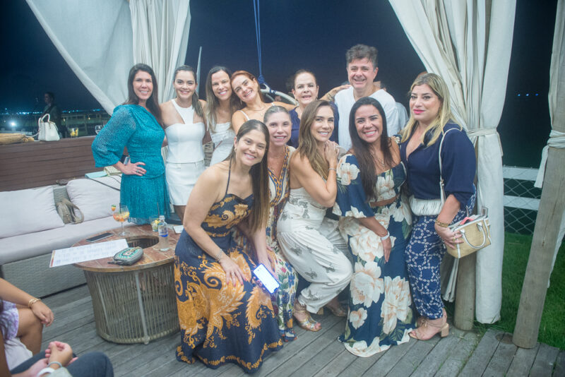 HAPPY B-DAY - Ira Frota comemora chegada da nova idade nos lounges exlusivos do Iate Clube de Fortaleza
