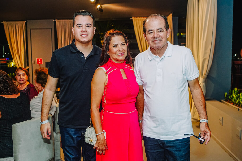 Igor Pinho, Regia Carvalho E Edmilson Pinho