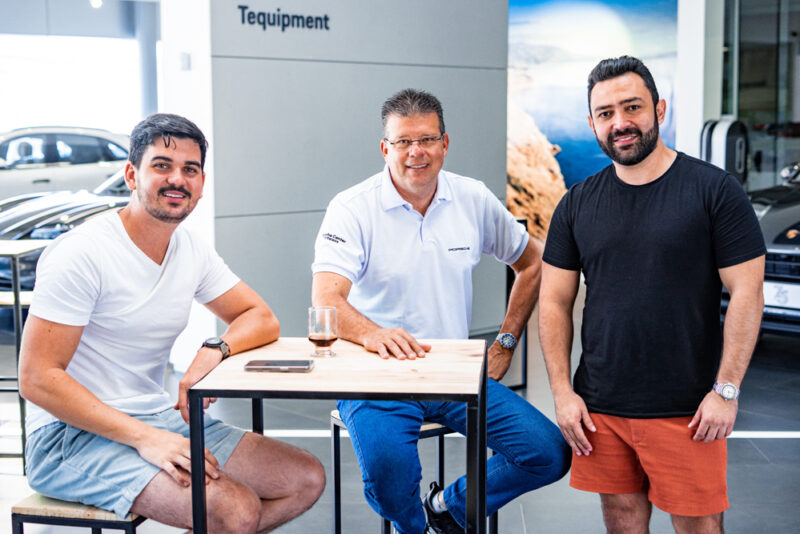 VELOCIDADE E ADRENALINA - Porsche Center Fortaleza realiza transmissão ao vivo da corrida de Le Mans