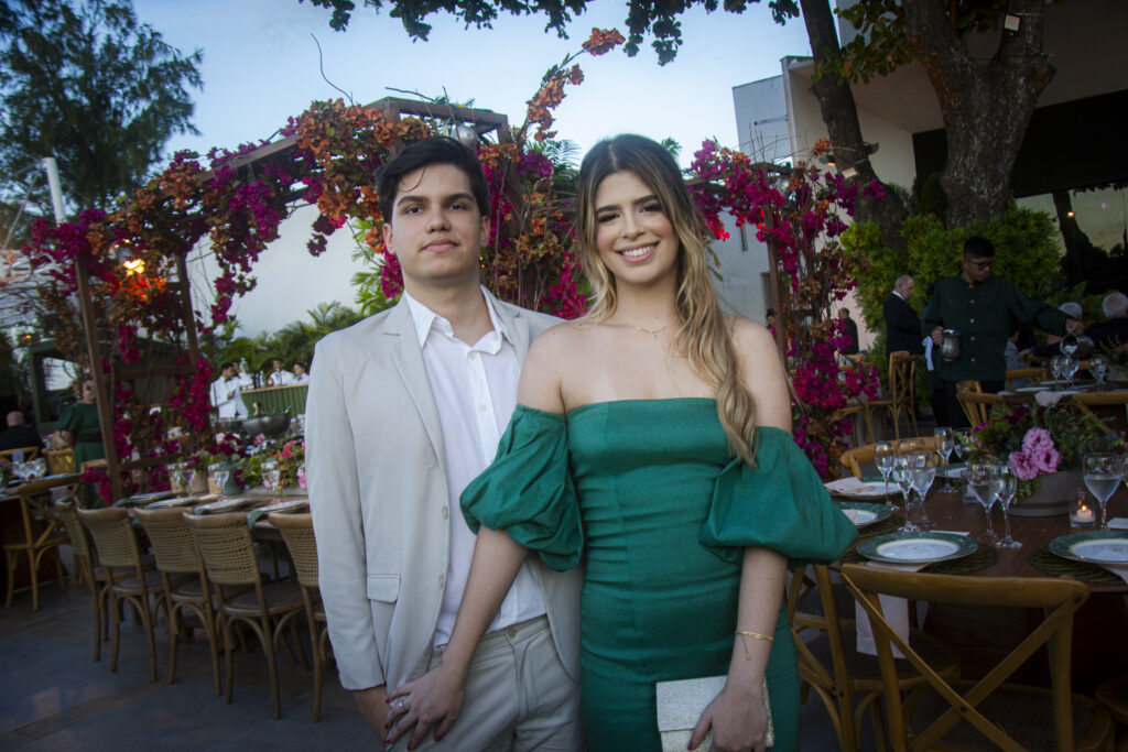 Leonardo Jefersson E Yana Cavalcante