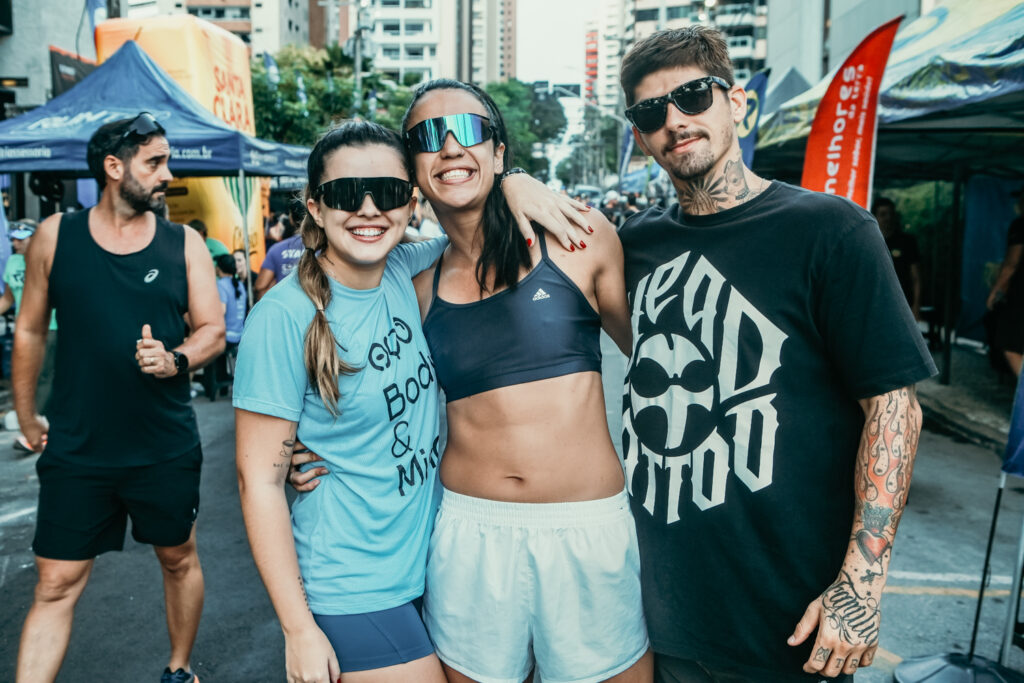 Leticia Nobre, Roberta Oliveira E Caio Kout