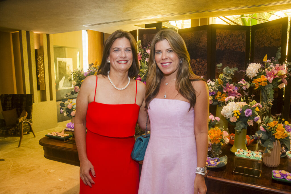 Luciana Bezerra E Marina Albuquerque