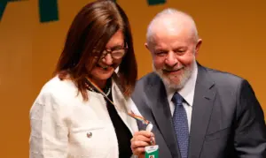 Magda Chambriard E Lula Foto Agência Brasil