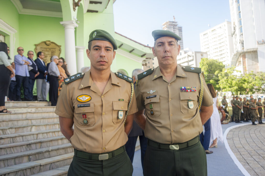 Major Marx Sampaio E Tenente Marcelo Gabrielli