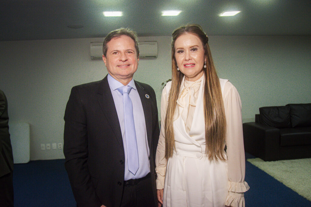 Marcos Andre Borges E Liana Fujita