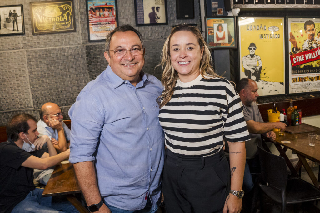 Moacir Maia E Alessandra Sabino