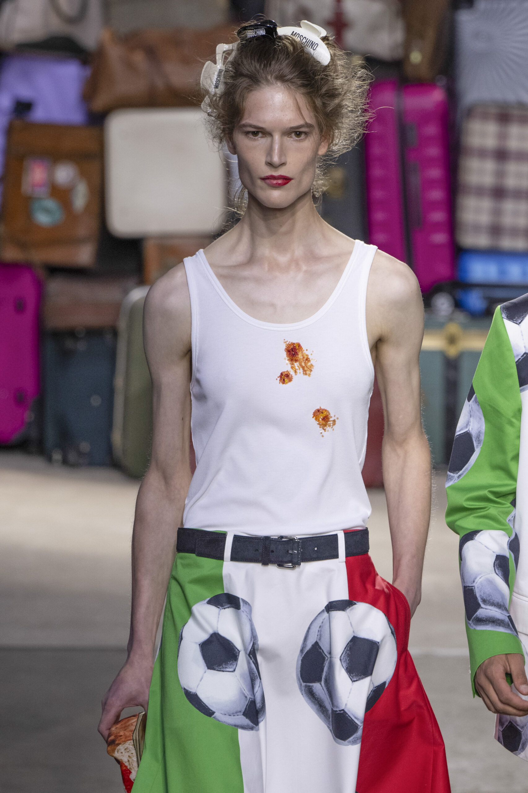 Moschino Runway Spring/summer 2025 Milan Men Fashion Week