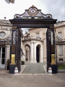 Palacio Errázuriz Entrada