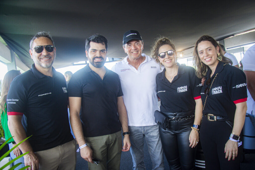 Ronaldo Munhoz, Pedro Garcia, Luiz Teixeira, Gabriela Teixera E Rafaela Carvalho