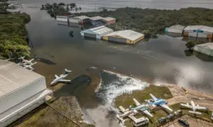 Rs, Rio Grande Do Sul, Chuvas, Enchentes, Aeroporto Salgado Filho Foto Agência Brasil