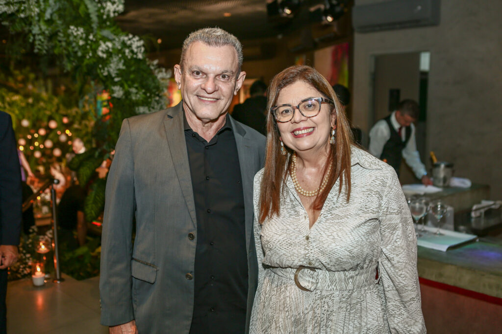 Sarto Nogueira E Valeria Cavalcante