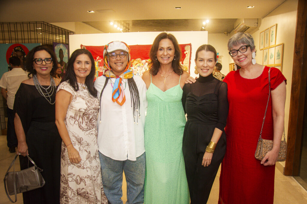 Tareza Mello, Luciana Cidrao, Dinha Ribeiro, Ana Cristina Mendes, Rhaina Ellery E Ana Valeska Maia