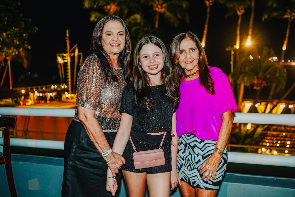 Vera Bandeira, Marina Barreira E Velma Sa