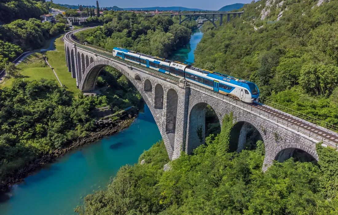 Nova linha de trem cruza parte da Itália, Eslovênia e Croácia por apenas € 8