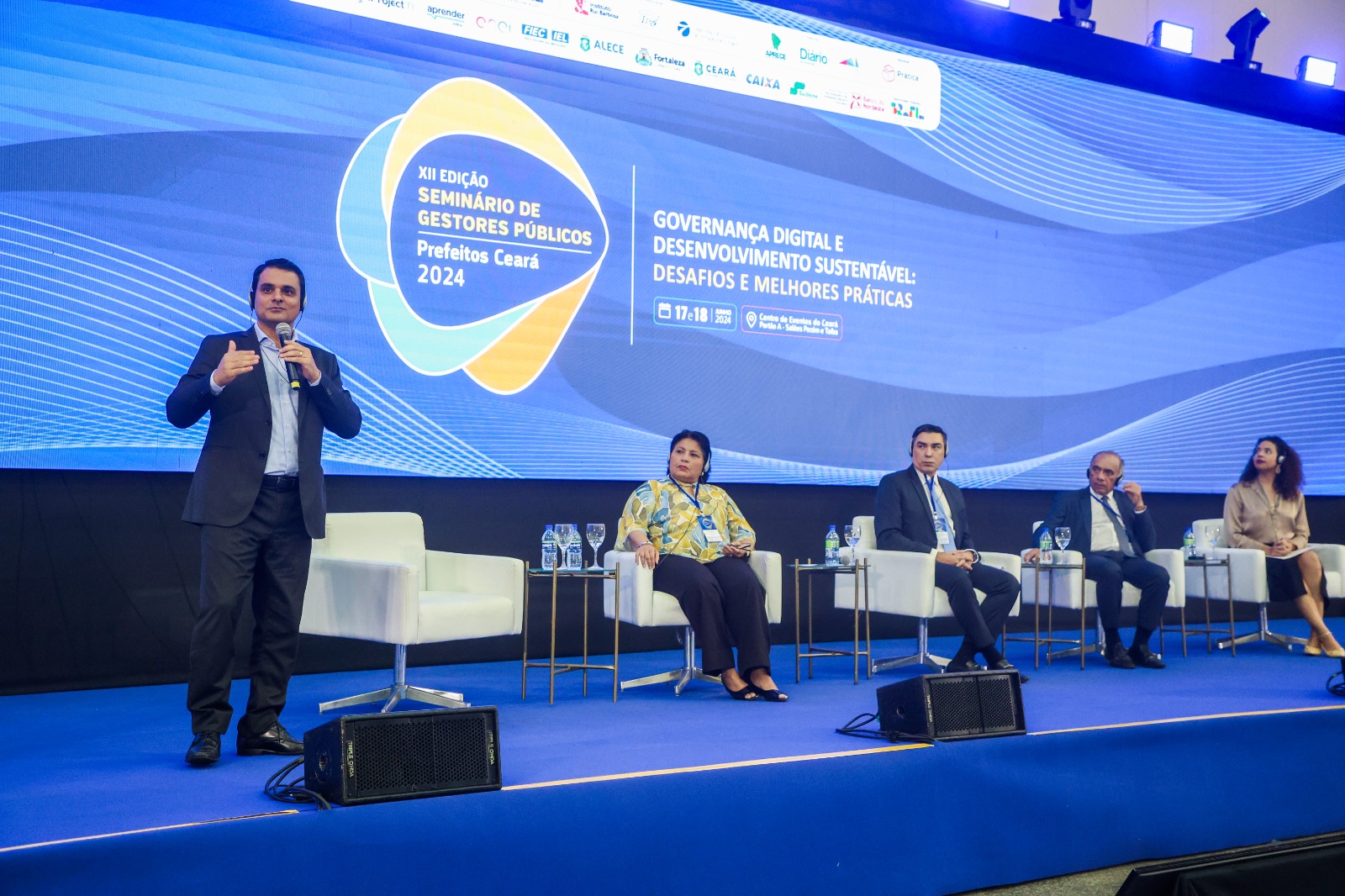 Gardel Rolim discute desafios da educação e tecnologia no Seminário dos Gestores Públicos