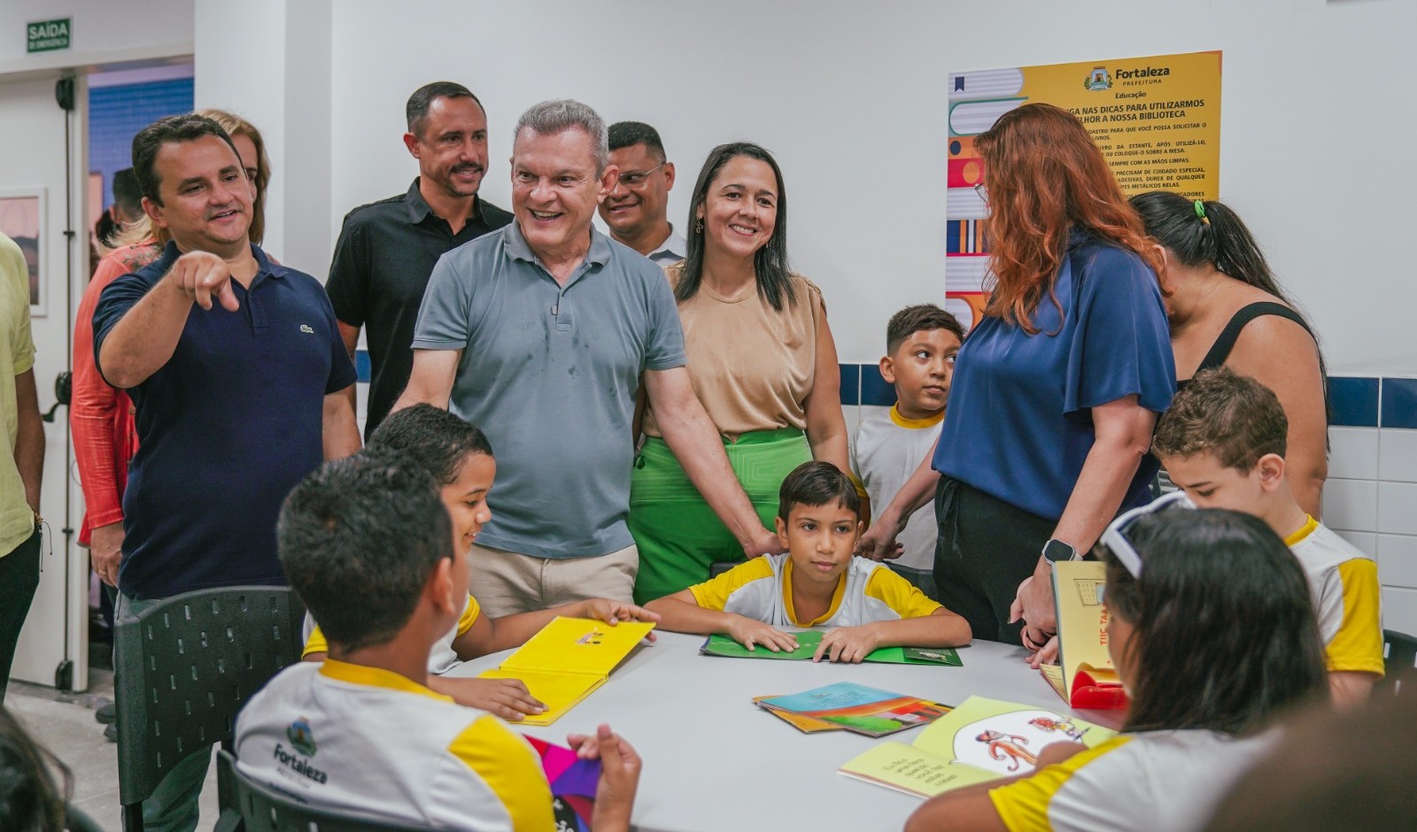 Sarto entrega duas novas escolas no Residencial Alameda das Palmeiras