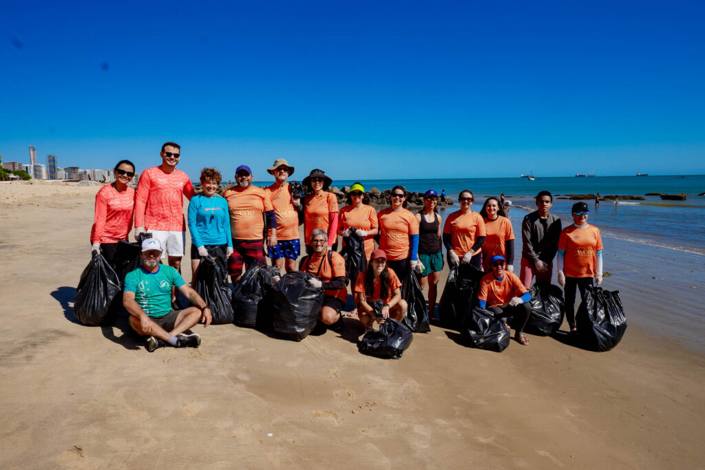 Ação De Limpeza De Praia (9)