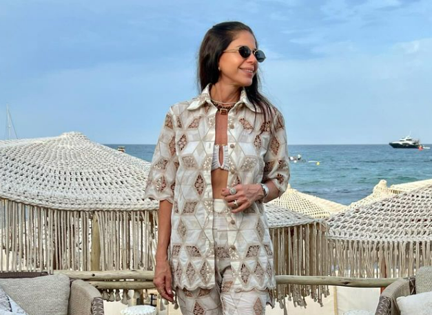 Maria Lucia Negrão arrasa nos looks em viagem de férias para St. Tropez