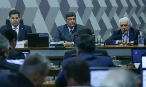 Ccj Do Senado Adia Votação Da Pec Da Autonomia Financeira Do Bc Foto Agência Brasil