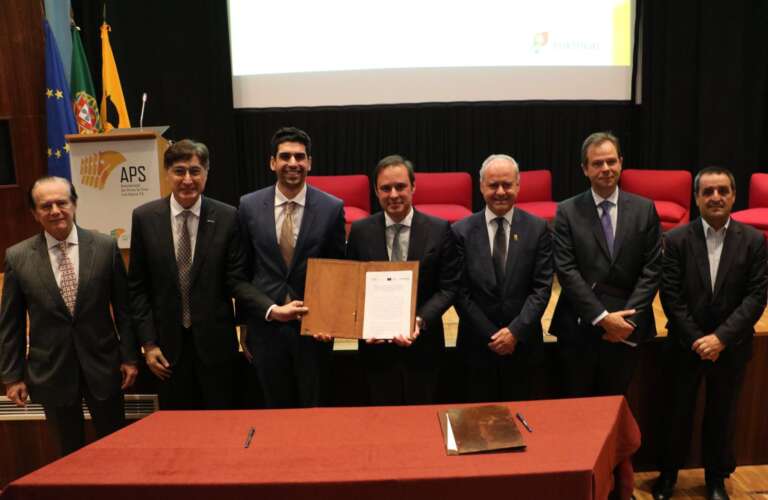 Complexo do Pecém e Porto de Sines assinam Memorando de Entendimento para desenvolver corredor logístico sustentável