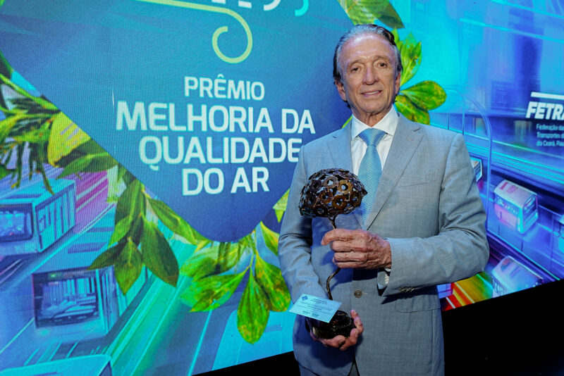 RECONHECIMENTO AMBIENTAL - Fetrans homenageia líderes em sustentabilidade no 21º Prêmio Melhoria da Qualidade do Ar