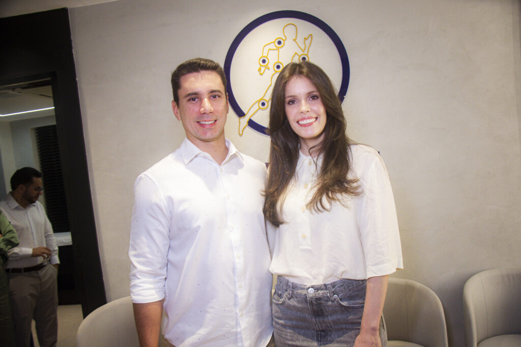 Igor E Lorena Montenegro