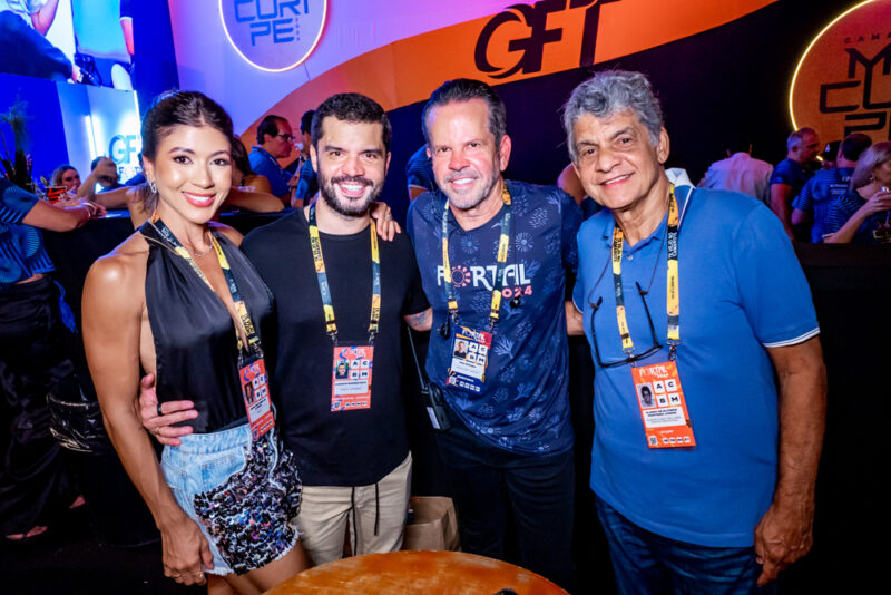 A AGITAÇÃO CONTINUA - Bell Marques, Claudia Leitte, Henry Freitas e outros artistas embalam milhares de foliões na segunda noite do Fortal