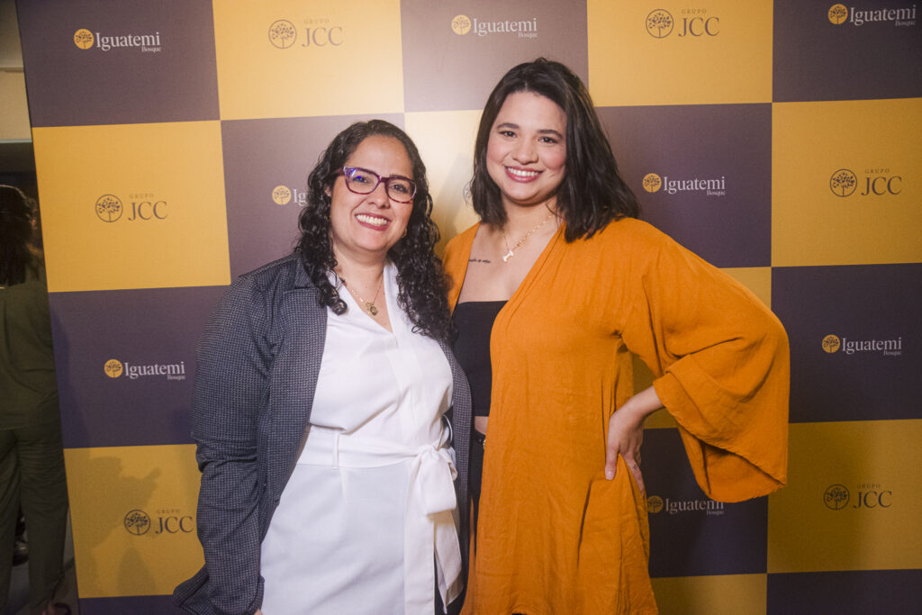 Juliana Gurgel E Iara Avelino