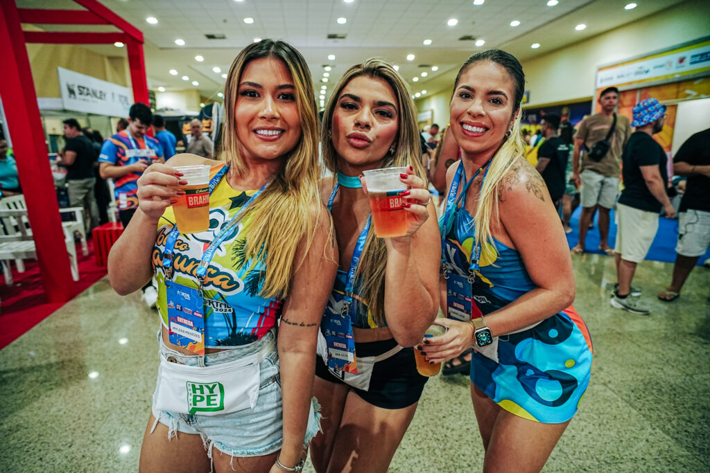 Mylena Menezes, Ana Julya E Luana Laisa