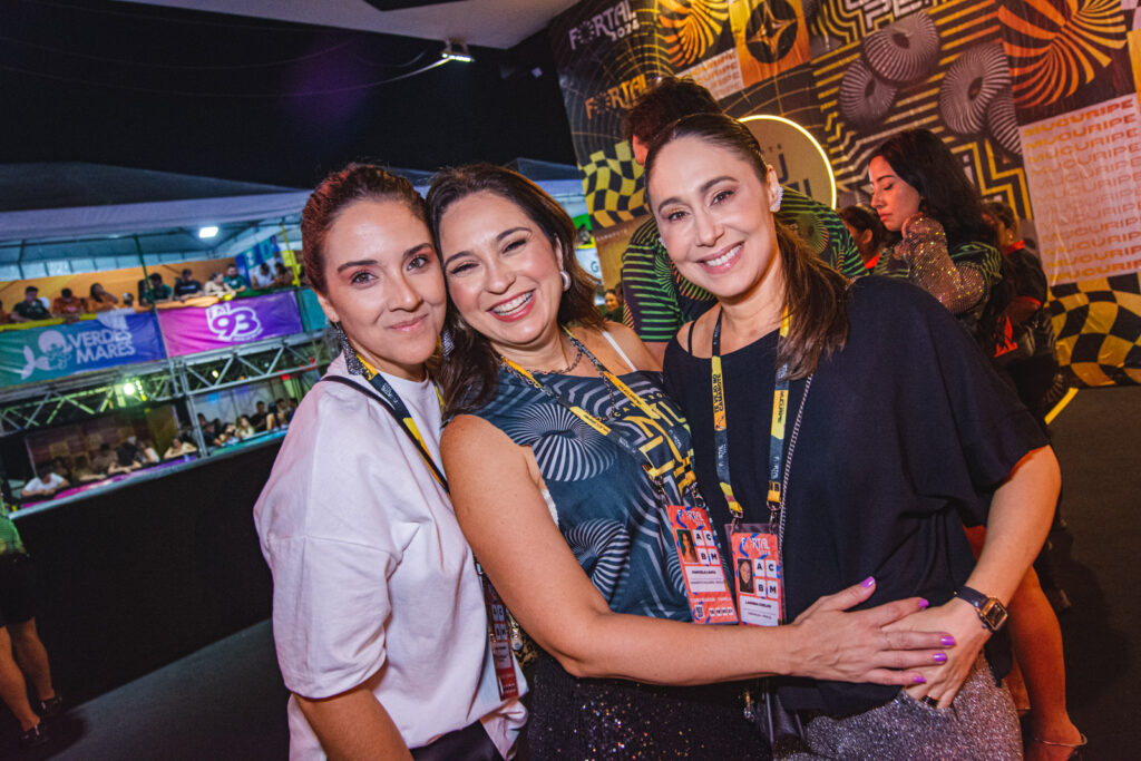 Natalia Marques, Marcella Camurca E Larissa Coelho