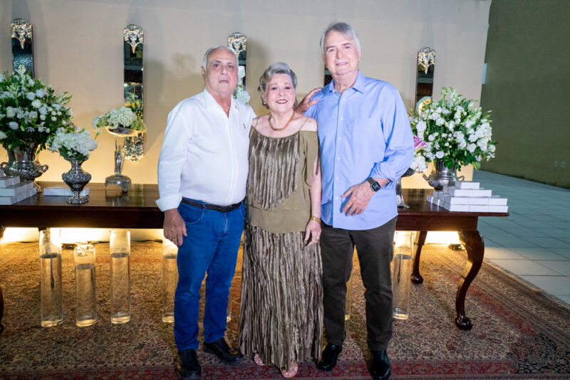 B-DAY - Marilza Pessoa brinda seus 80 anos com elegância e afeto