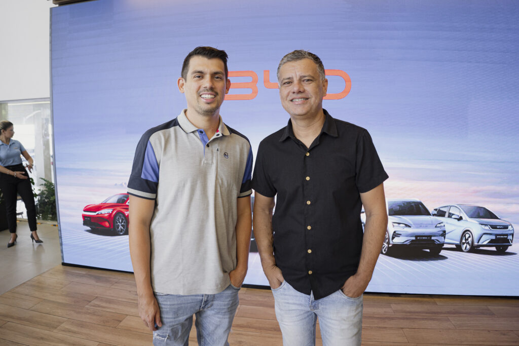 Rogerio Oliveira E Jean Maciel