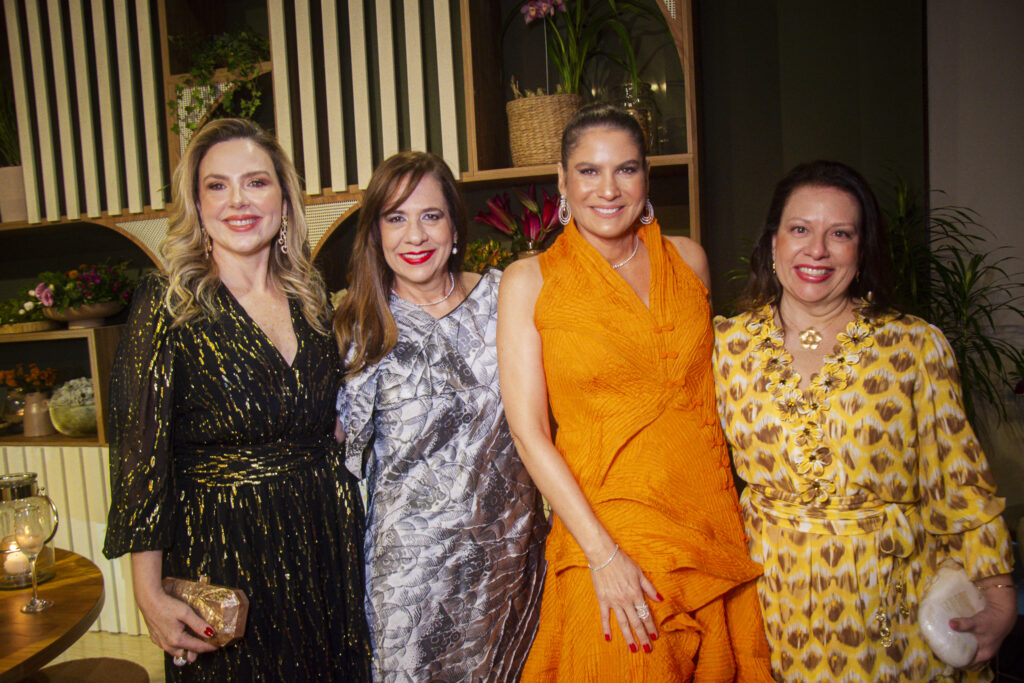 Suyane Studart, Martinha Assuncao, Luciana Borges E Anazelia Gadelha