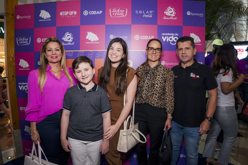 Tatiana Luna, Erick Vasconcelos, Beatrice Vasconcelos, Raquel Vasconcelos E Erick Vasconcelos