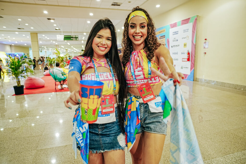 Thais Alencastro E Beatriz Jansen (2)