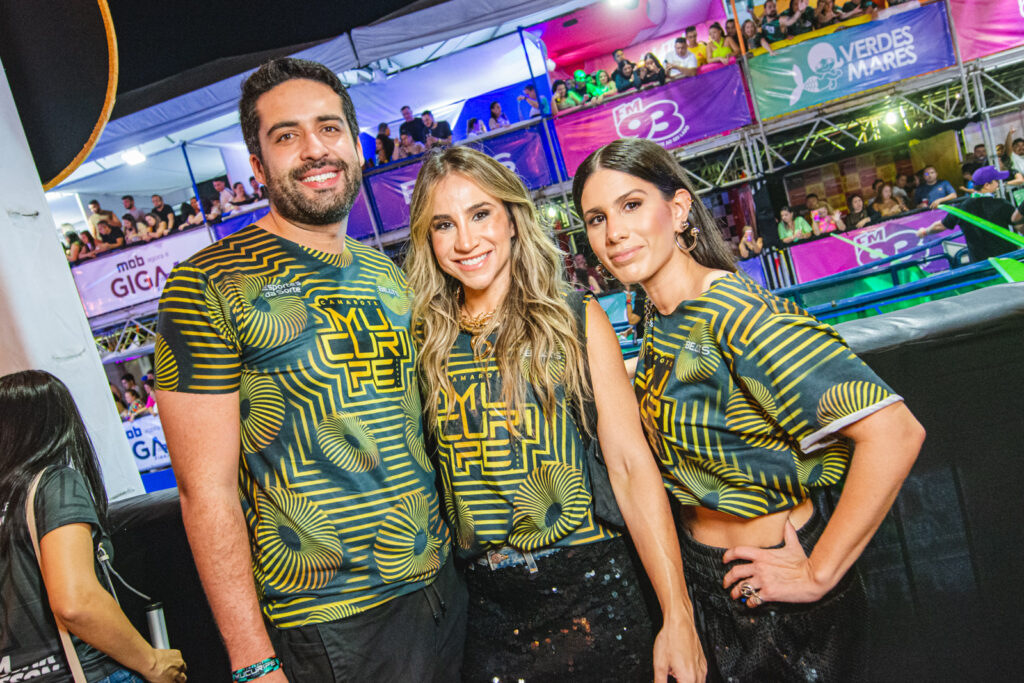 Victor Oliveira, Roberta Fernandes E Natalia Nogueira