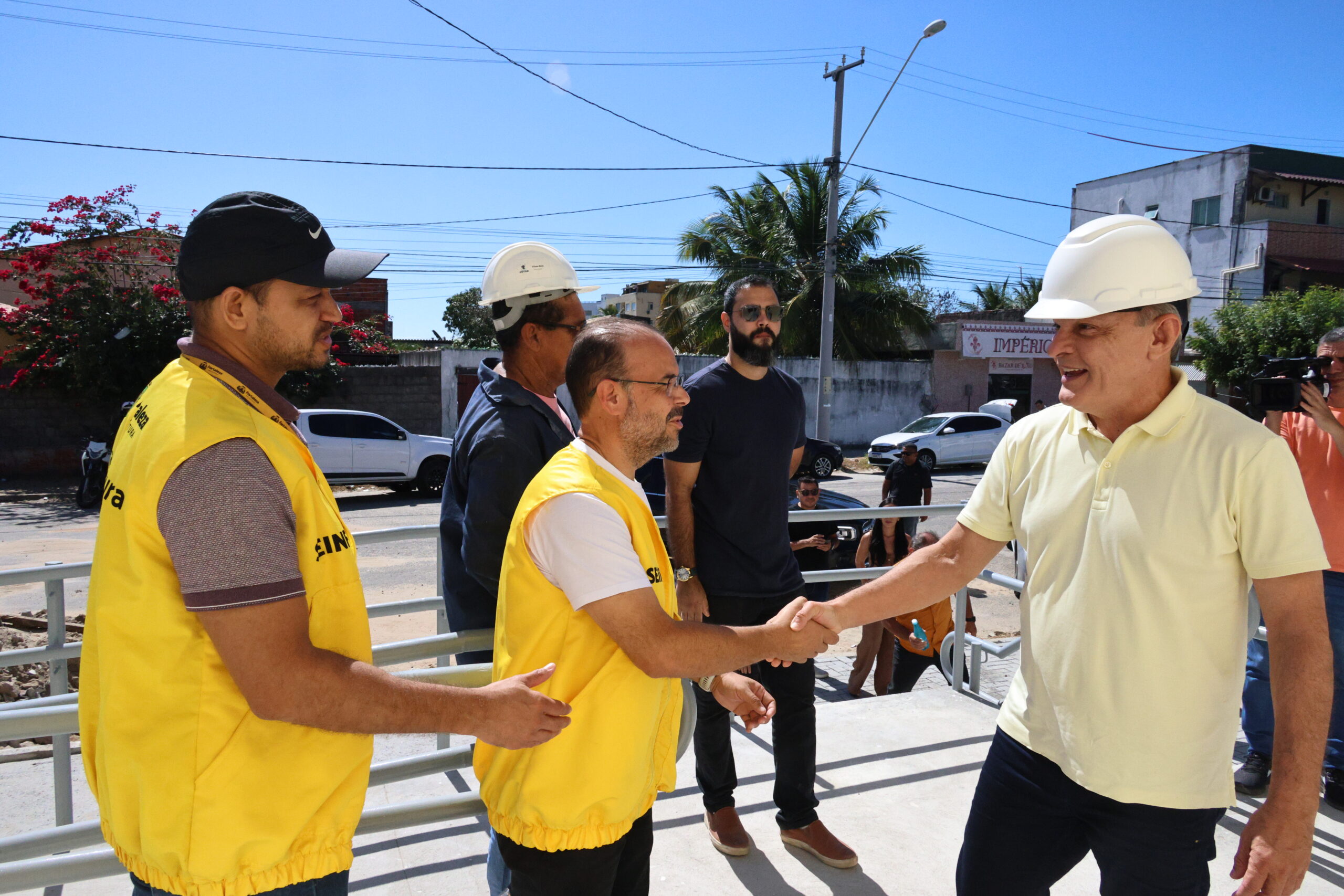 Sarto inspeciona novo posto de saúde na Praia do Futuro, a ser inaugurado esta semana