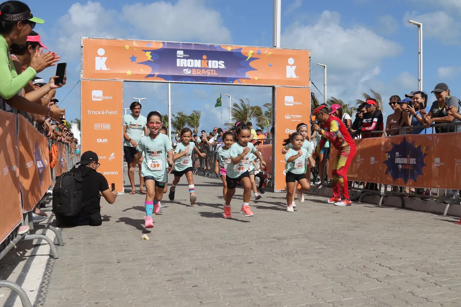 IRONKIDS coloca pequenos atletas para correr em Fortaleza