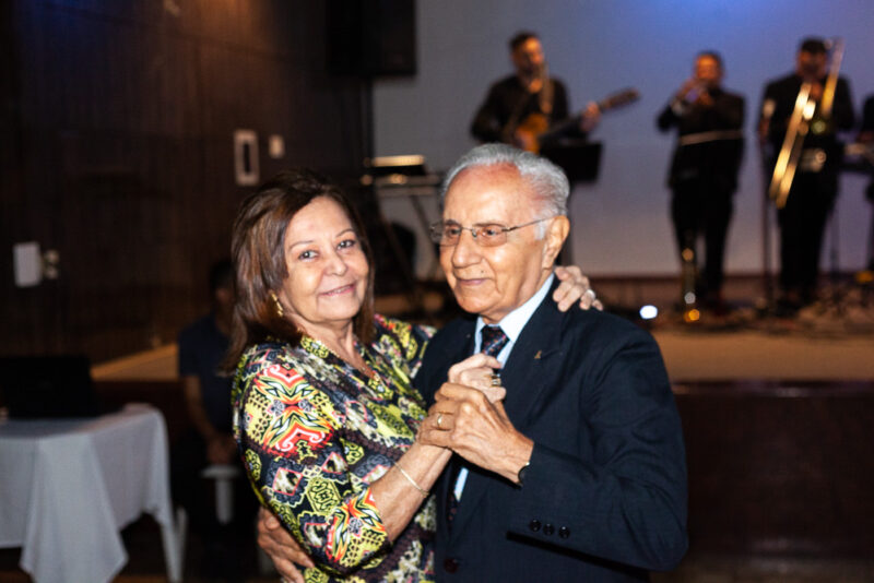 DIA DO SOLDADO - Sociedade Amigos da 10ª Região Militar realiza baile em homenagem a Duque de Caxias