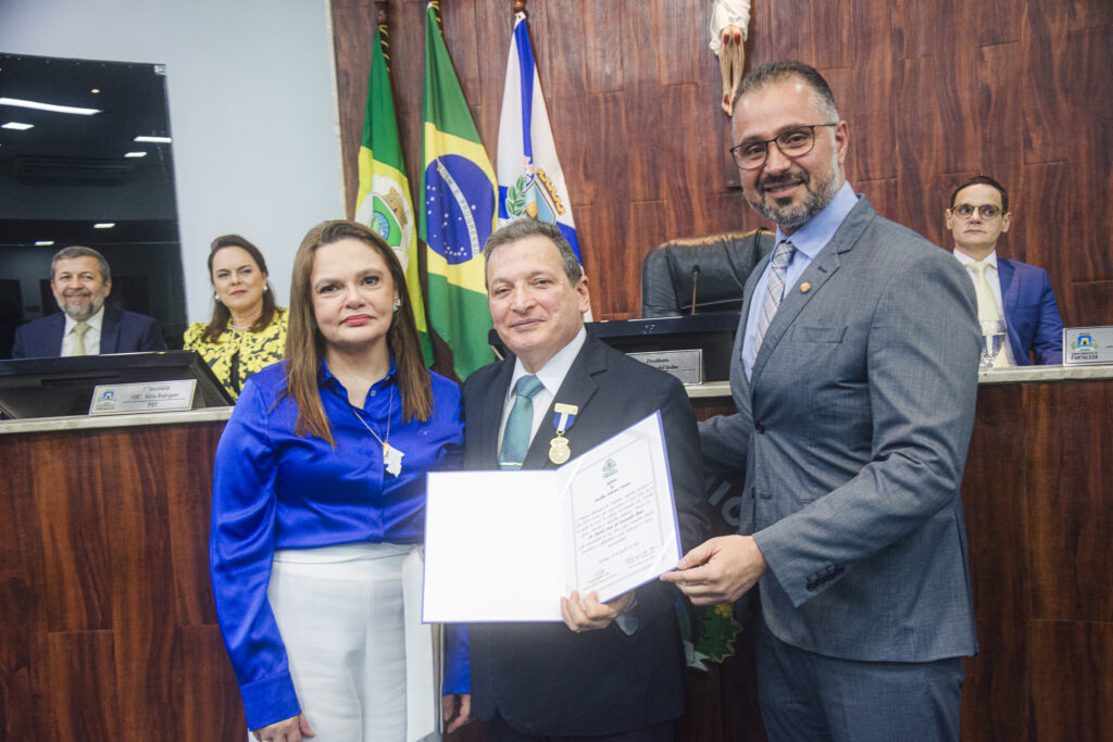 Carla Maia, Durval Maia E Luciano Girao (1)