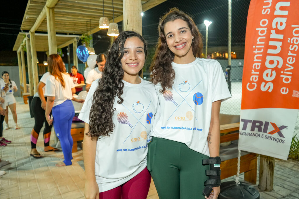 Carolina Nascimento E Isabelle Machado