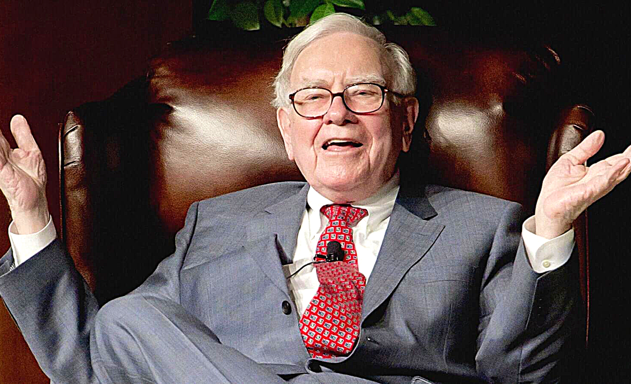 Bilionário Warren Buffett faz 94 anos e vê sua empresa alcançar valor de US$ 1 trilhão