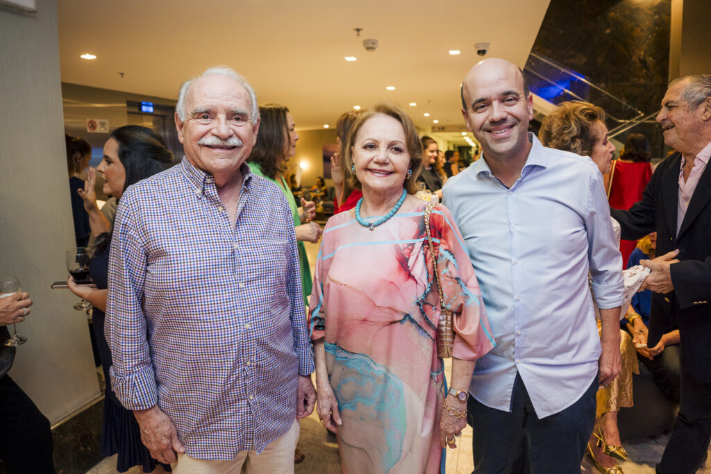 Ednilton, Leninha E Henrique Soarez