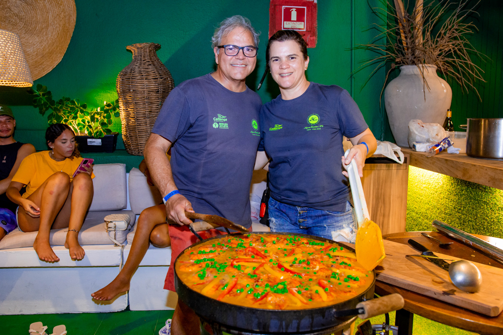 Iate Clube de Fortaleza realiza confraternização com paella para atletas da Copa Brasil de Vela de Praia